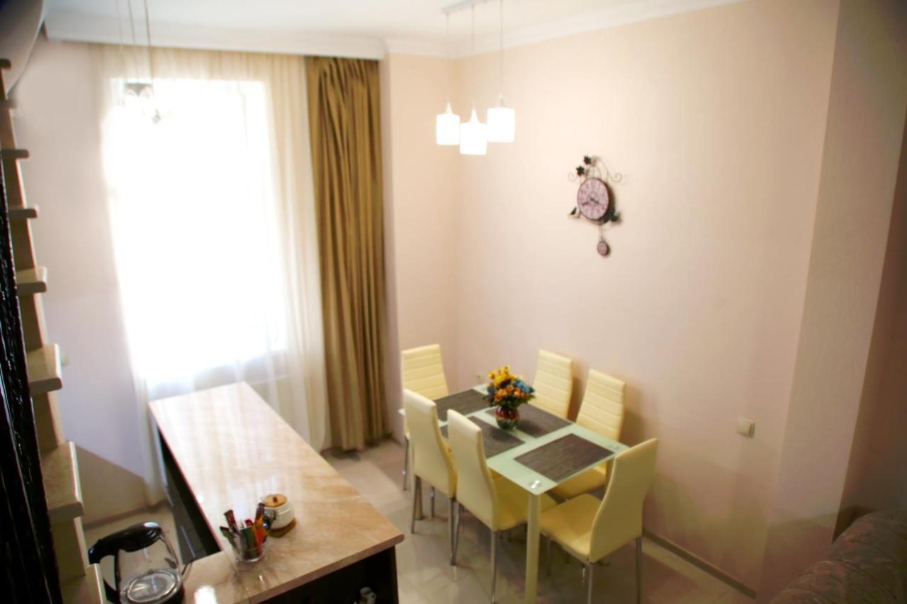 Family Apartments Tbiliszi Kültér fotó